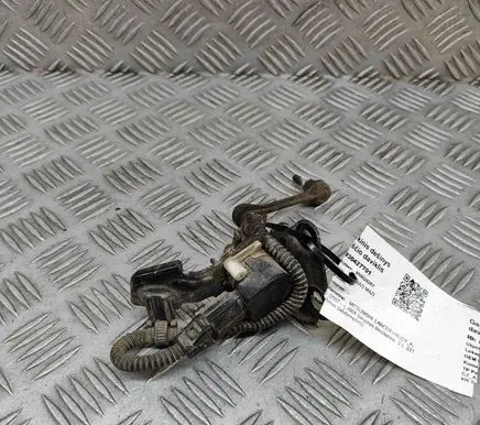 Mitsubishi Lancer Air suspension front height level sensor 8651A055