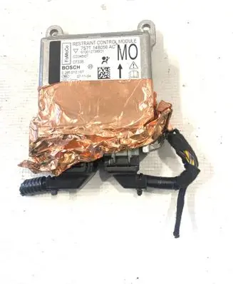 Ford Mondeo MK IV Airbag control unit/module 0285010157 7S7T14B056AC 670012738901