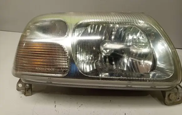 Suzuki Grand Vitara I Headlight/headlamp 10032078