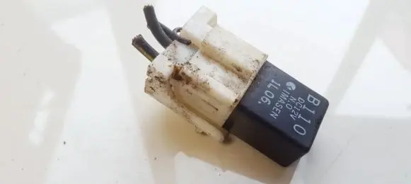 Mazda Premacy Other relay B110DC12V 1L06