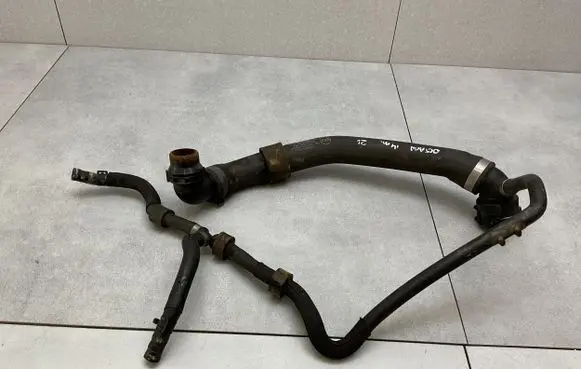Skoda Octavia Mk3 (5E) Engine coolant pipe/hose 5Q0122101CN
