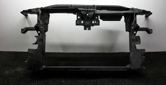 Volkswagen PASSAT CC Radiator support slam panel 07K010706T