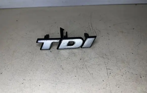 Volkswagen Multivan T4 Manufacturers badge/model letters 701853679B 701853679