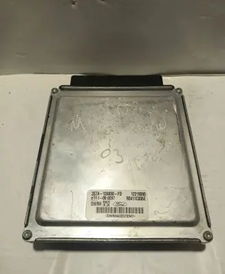 Engine ECU kit and lock set