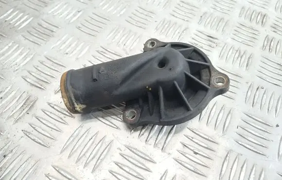 Audi A6 S6 C6 4F Engine coolant pipe/hose 059121111H