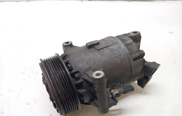 Renault Scenic II - Grand scenic II Air conditioning (A/C) compressor (pump) 8200669284