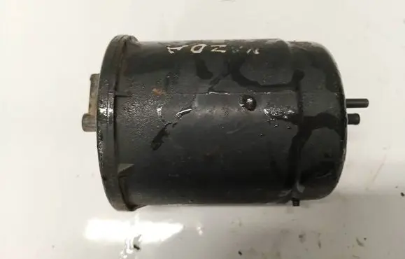 Mazda 626 Active carbon filter fuel vapour canister JE48