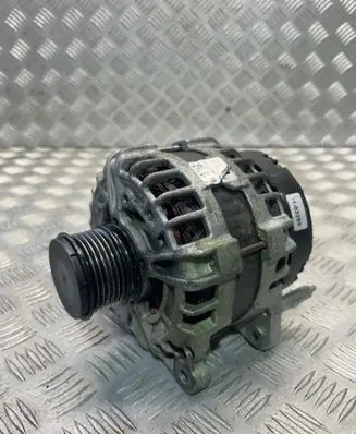 Volkswagen Touran II Generator/alternator