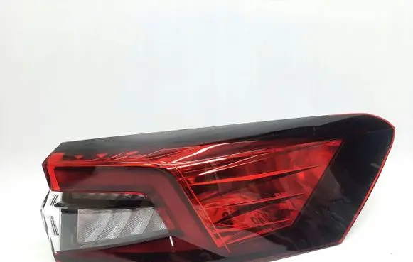Skoda Superb B5 (3U) Rear/tail lights 3P0945096