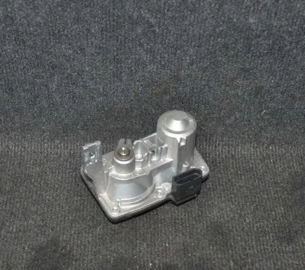 Volkswagen Golf VII EGR valve 5Q0253691F