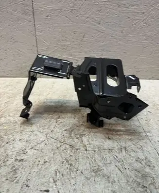 Mercedes-Benz CLS C218 X218 Battery tray A2125458040
