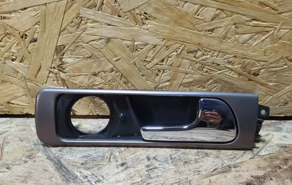 Audi A6 S6 C5 4B Rear door interior handle 4B0839020