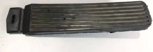 Mercedes-Benz E W124 Accelerator throttle pedal