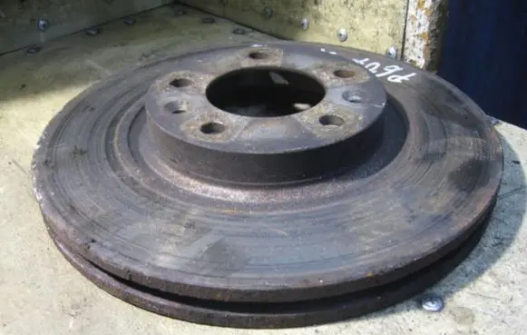 Peugeot 607 Front brake disc