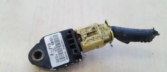 Hyundai i30 Airbag deployment crash/impact sensor 959200a100 95920-0a100