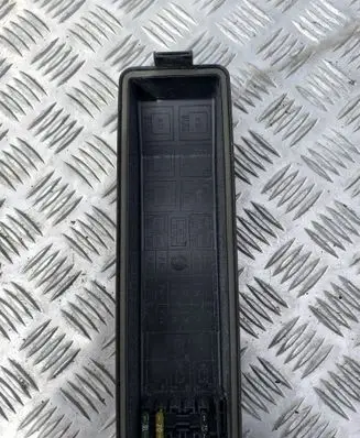 Ford Mondeo MK II Fuse box cover 95GG14A076 95GG14A076BA