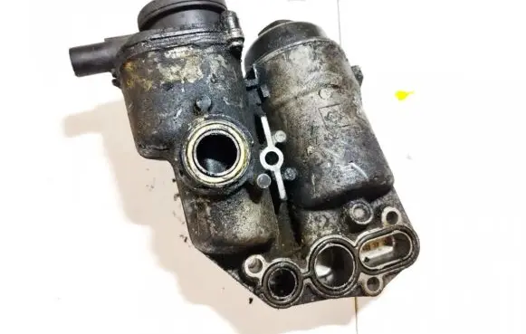 Volvo S60 Oil filter cover 08642839
