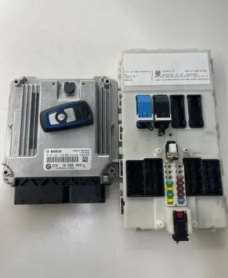BMW 3 F30 F35 F31 Engine ECU kit and lock set 8582802 1039S74046 030221398