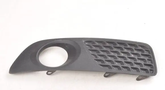 Volvo V70 Front fog light trim/grill 30678640