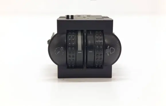 Volkswagen PASSAT B5 Headlight level height control switch 3B0941333C