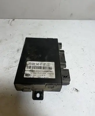Mercedes-Benz C W203 Tow bar trailer control unit/module 0295456732