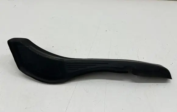BMW 3 G20 G21 Rear/tail light trim molding 7464426
