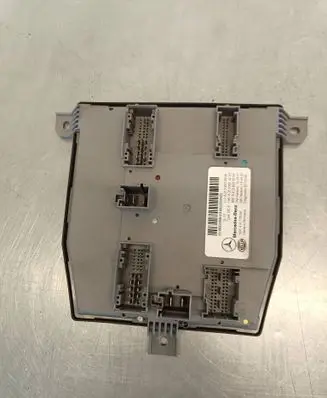 Mercedes-Benz E W213 SAM control unit A2139002808 A2139025004 A2139014203