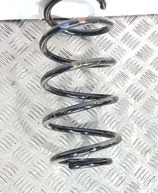 KIA Sorento Front coil spring 546302P450