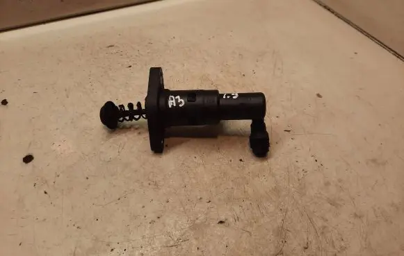 Clutch slave cylinder