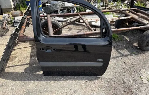 Mercedes-Benz Citan W415 Front door