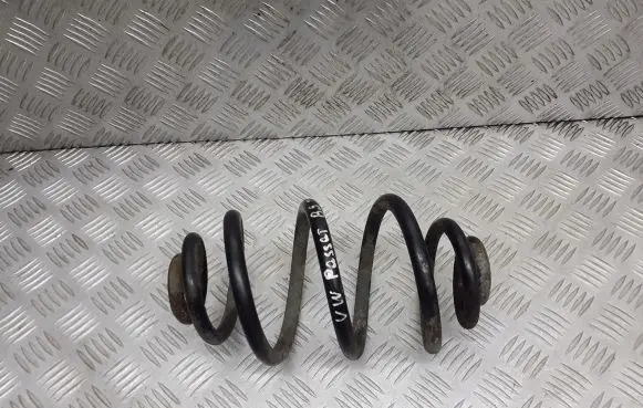 Volkswagen PASSAT B5 Rear coil spring