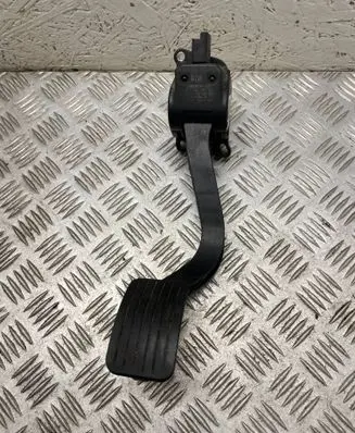 Peugeot 5008 Accelerator throttle pedal 9671416880