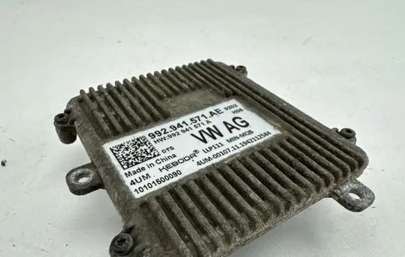 Volkswagen Golf VIII Xenon control unit/module 992941571AE