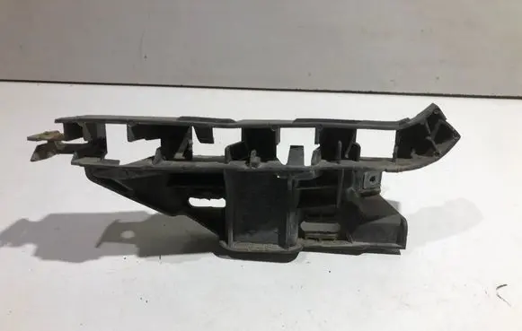 Peugeot 307 CC Front bumper mounting bracket 9653427080