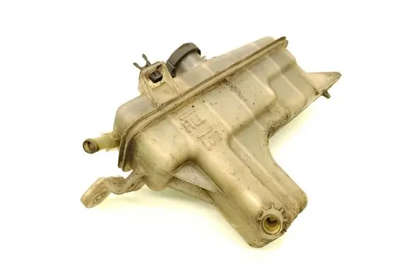 Toyota RAV 4 (XA40) Coolant expansion tank/reservoir 