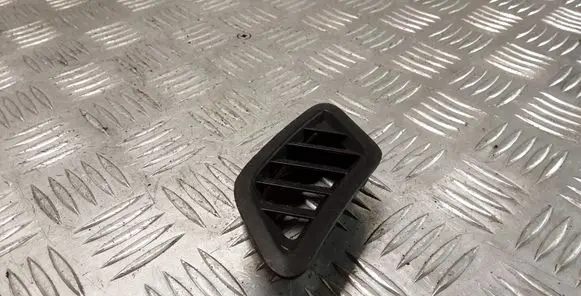Nissan Qashqai Dashboard side air vent grill/cover trim