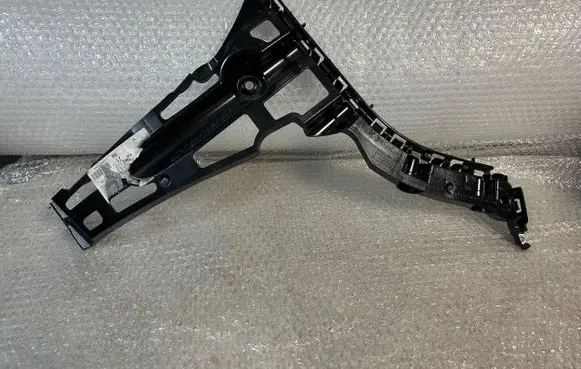 Mercedes-Benz C W206 Front bumper mounting bracket A2068800501