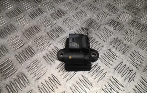 Mercedes-Benz SLK R172 Glow plug pre-heat relay 6519005502 A6519005502