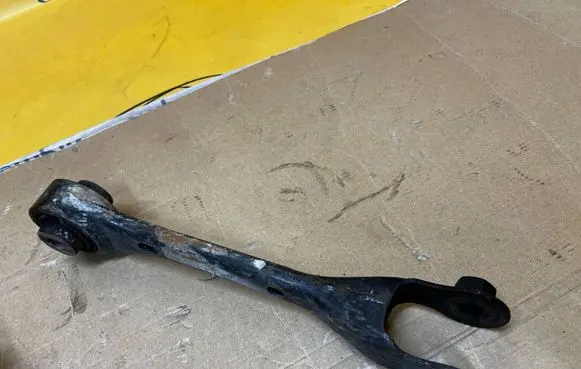 Ford Mustang VI Rear control arm FR3C-5K898-AC FR3C5K898AC