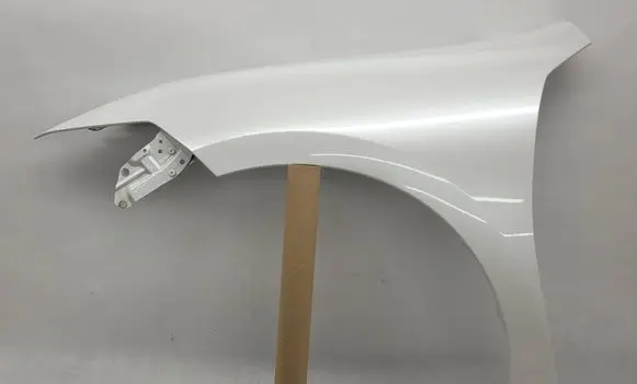 Lexus ES 300h (7th Gen) Fender 