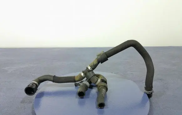 Audi Q7 4M Engine coolant pipe/hose 4M0819337BG