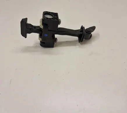 BMW 4 F32 F33 Front door check strap stopper 7446721 7446722