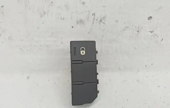 Citroen C5 Central locking switch button 37757ZD00 3384730100 0621515280346