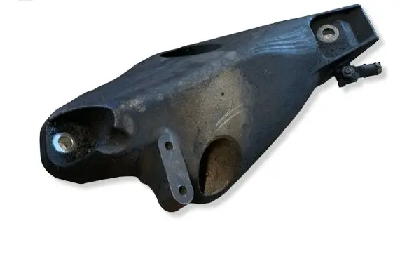BMW X5 E70 Engine mounting bracket 6772679