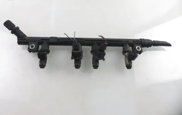 Fuel main line pipe