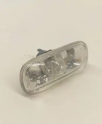 Audi A4 S4 B7 8E 8H Front fender indicator light 8E0949127