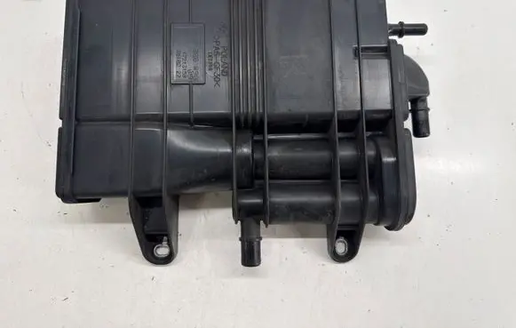 BMW 2 F44 Active carbon filter fuel vapour canister 7300490 16117300490