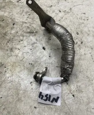 Coolant pipe/hose