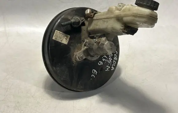 Toyota Auris 150 Brake booster 0204703719