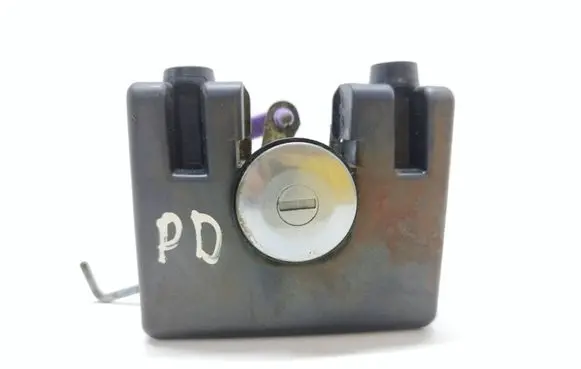 Chrysler PT Cruiser Front door lock (next to the handle) 04724910AB 963221